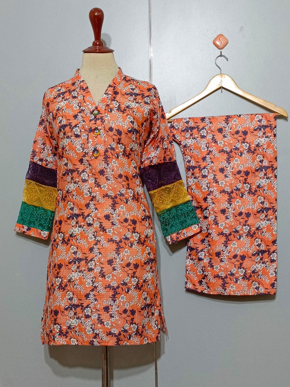 2 Piece Stitched Summer Suit – Digital Lawn Fabric